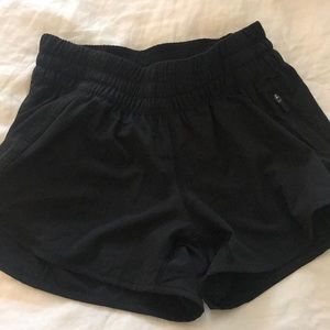 Lululemon Tracker Short